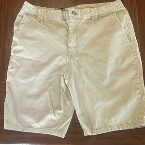 O'Neill Men's Tan Flat-Front Casual Shorts